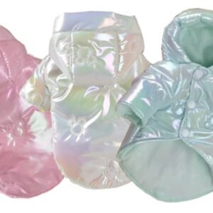 CAMPERA CON CAPUCHA METALIZADA